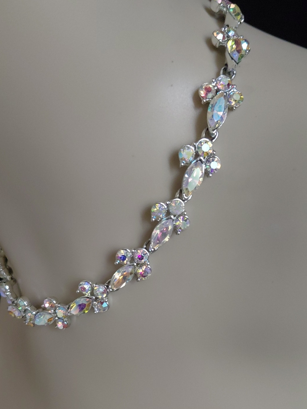 Vintage CORO Signed Aurora Borealis Rhinestone Silver Tone Necklace - Picture 2 of 8